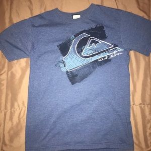 Quiksilver boys medium shirt